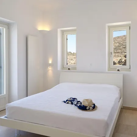 Luxury * Áno Meriá