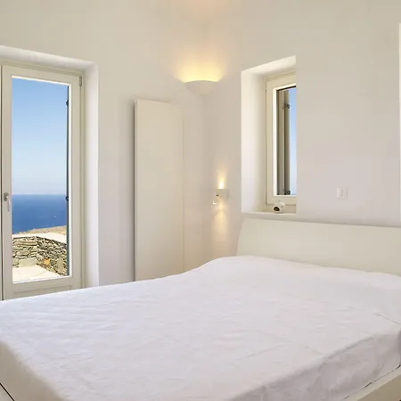 Luxury * Áno Meriá